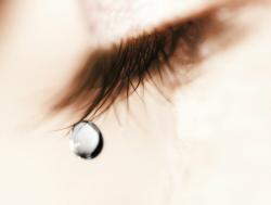 120326tear01.jpg