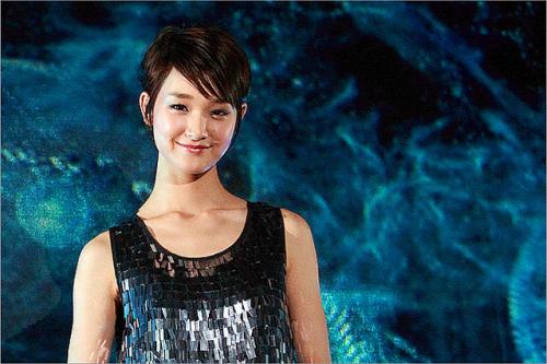 剛力彩芽、10代最後の夏に「恋愛はまだまだ先で大丈夫、いくつになっても出来る」