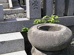 「お墓をよろしく」と言われたら、あなたはどうする?