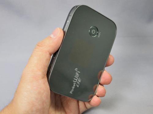 仕事中もプライベートも! タブレット端末+モバイルWi-Fiルーターは「最強コンビ」