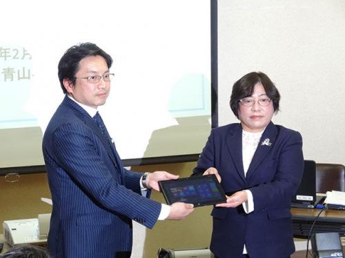 Windows 8タブレットが教育現場へThinkPad Tablet 2で教育改革【デジ通】