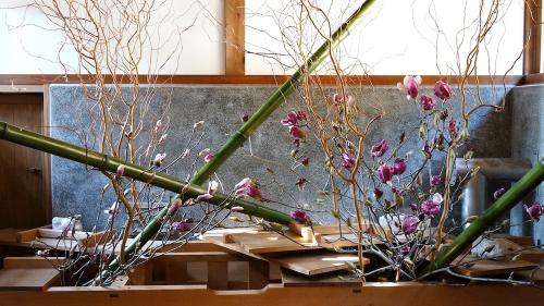 旧伊藤博文金沢別邸を華やかに彩る「花と博文邸」展