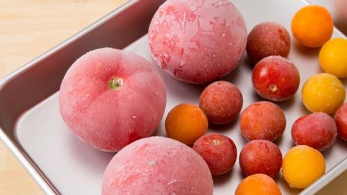ラクラク調理＆新感覚！トマトを便利に使える冷凍保存と活用法