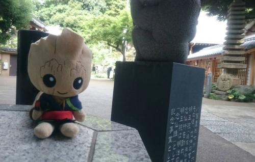 【ぬい撮り】「ベビー・グルートと日本の夏休み」目黒の神社でほっと一息編
