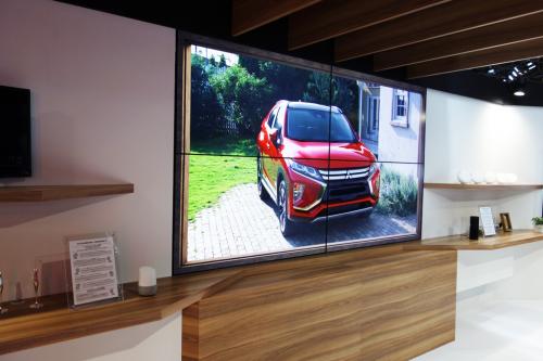 【東京モーターショー2017】スマートスピーカー『Google Home』『Amazon Echo』が車と連動する三菱自動車の『MITSUBISHI CONNECT』