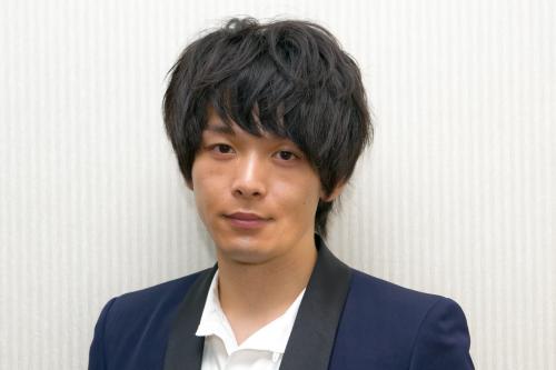 俳優・中村倫也インタビュー「女子の周りから固める恋愛作成は逆効果な気がします（笑）」