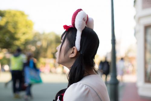 東京ディズニーランド『クリスマス・ファンタジー』#4 谷口彩菜さんと写真巡り – GetNews girl XMAS トップフォト