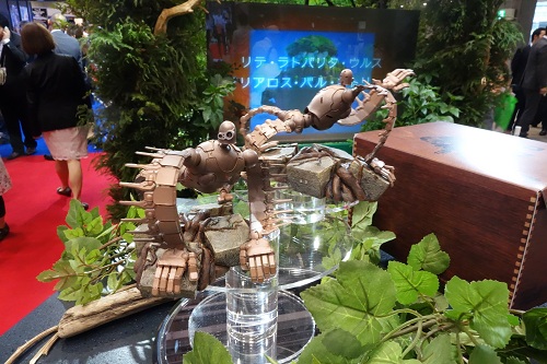【東京おもちゃショー2013】『天空の城ラピュタ』の飛行石でロボット兵のサイトへ飛ぼう！