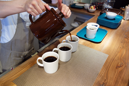 丁寧に入れるコーヒー