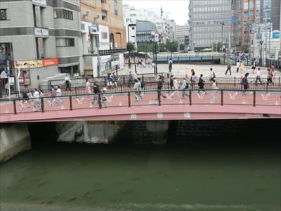 横浜のビブレ前にある南幸橋！　歩道部分が「フワッフワ」な理由は？