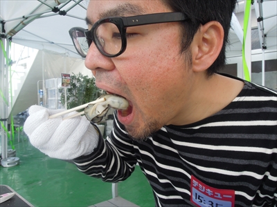 横浜西口から溝の口に移転した「かき小屋」の「かき」60分食べ放題で何個食べ られるか体当たり調査！