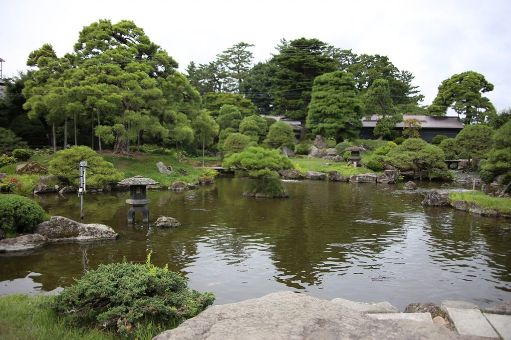 ねぷた村揚亀園