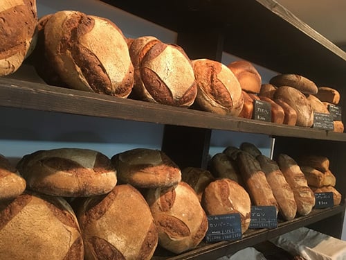 捨てないパン屋２「手を抜く」（旅するパン屋 ＆ deRien blog）