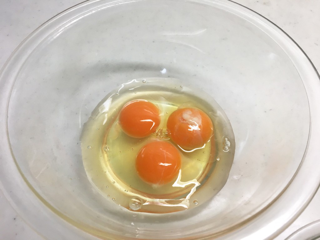 卵3個
