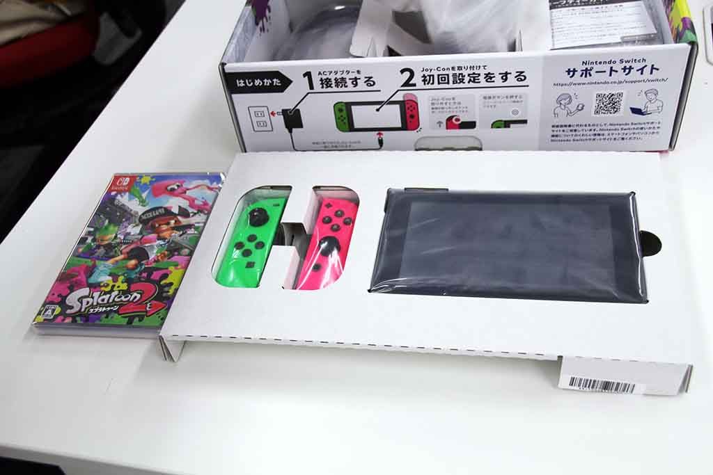 スプラトゥーン2 同梱版のnintendo Switchを買ったぞ 開けてみた ガジェット通信 Getnews