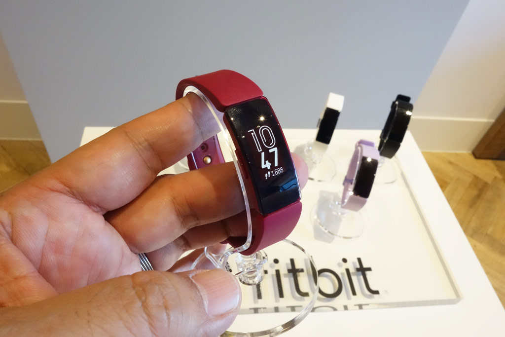 新品未開封】fitbit フィットビット inspire サングリア色