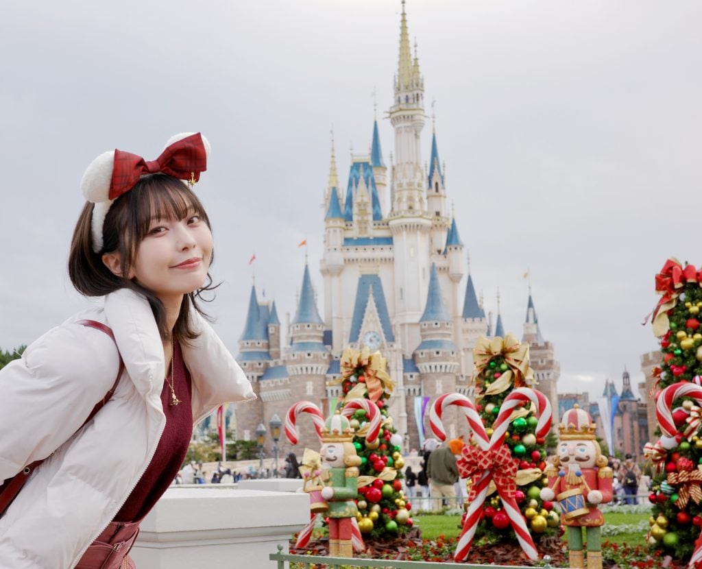 ディズニークリスマス 東京ディズニーリゾートでクリスマス2025が開催！ スペシャルグッズ