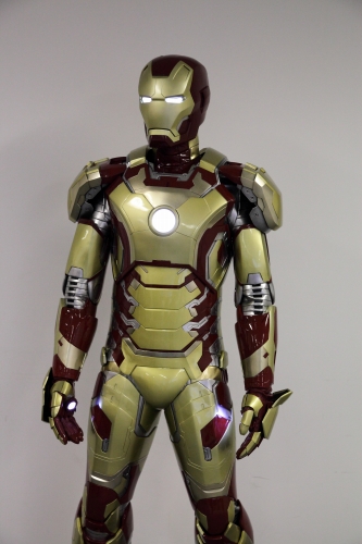 アイアンマン の最新型スーツ アイアンマン マーク42 を着てみた かっこよすぎィ ガジェット通信 Getnews