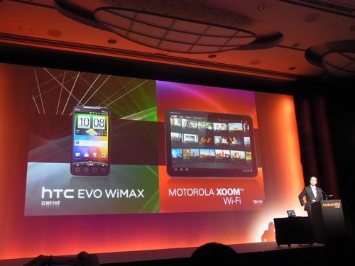 KDDIがAndroid 2.2スマートフォン『htc EVO WiMAX ISW11HT』とAndroid 3.0タブレット『MOTOROLA XOOM Wi-Fi TBi11M』を発表