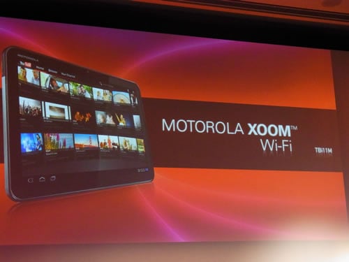 『MOTOROLA XOOM Wi-Fi TBi11M』を発表