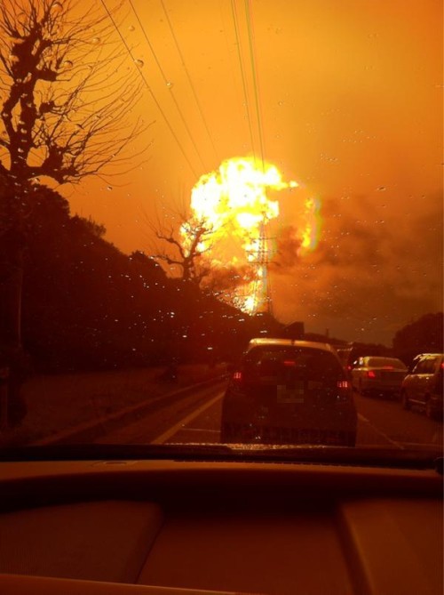 千葉での爆発の様子を捉えたTwitterユーザーの写真