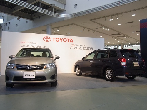 トヨタが東北生産の新型『カローラアクシオ』『カローラフィールダー』発表　地域から日本を元気にするキャンペーン『ニッポン コレカラプロジェクト』も始動