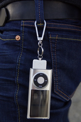 DockCarabiner for iPhone/iPod