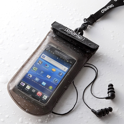 DRiPRO社のスマートフォン防水ケース（200-PDA055）