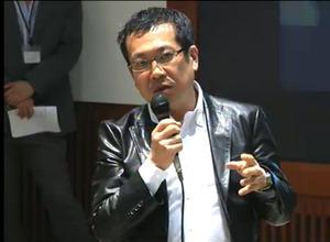 ジャーナリスト佐々木俊尚氏。2011年4月13日の「IT復興円卓会議」では、議論をリードした。