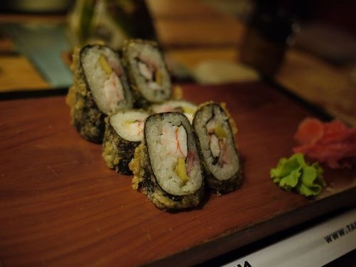 モスクワにある日本(風)料理屋で怪しいСУШИ(スシ)を食べてきた