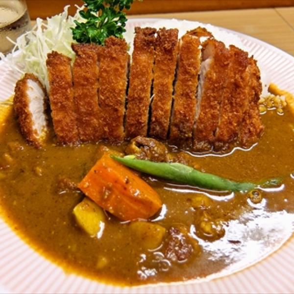 頑固親父が作る日本一美味いカツカレーとやらを食べてみた　＠『アサノ』東京都町田市