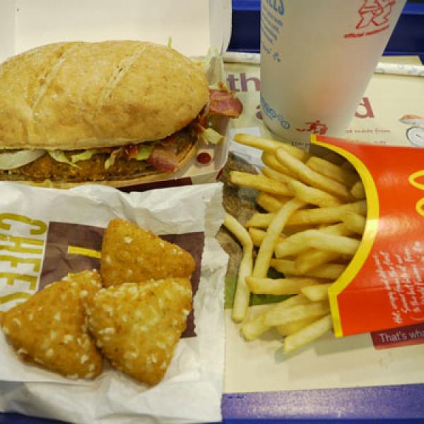 ビールを売っているマクドナルドがある