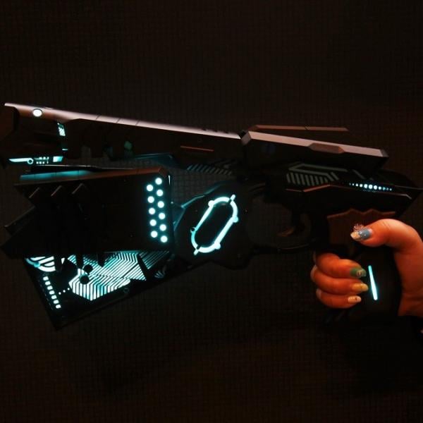 【動画アリ】犯罪係数を計測して自動で変形　『PSYCHO-PASS サイコパス』の世界観を再現した『ドミネーター』が3月に発売へ