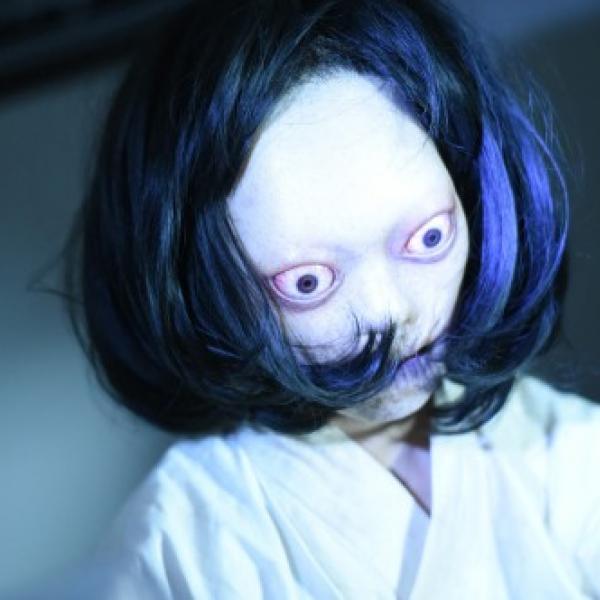 この“目”に見られないように気をつけて――　映画『のぞきめ』の眼力すさまじい画像解禁［ホラー通信］