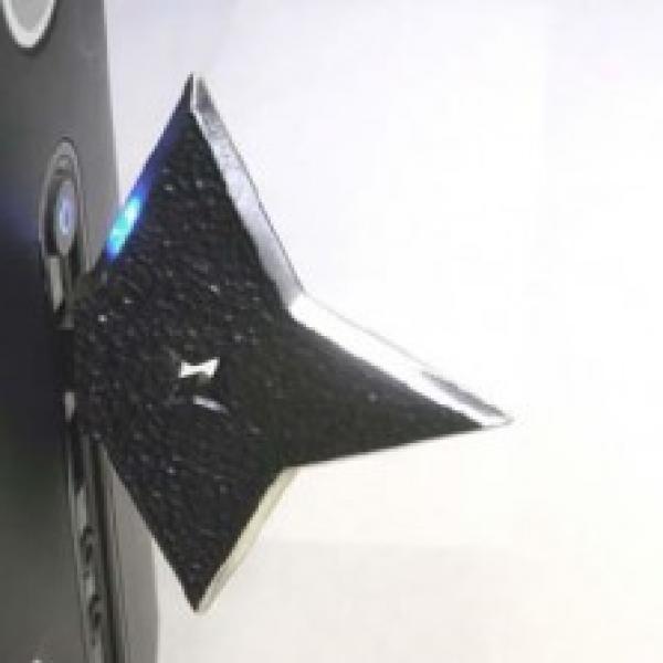 IT忍者アイテム!? 手裏剣型USBメモリー『Ninja』で隠密工作