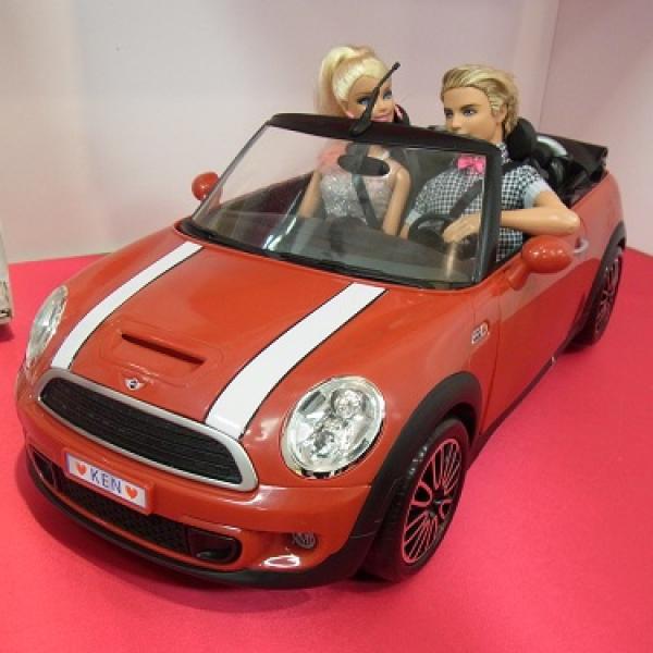値下げ！バービー ケン ミニクーパー 赤 オープンカー 【ジャンク