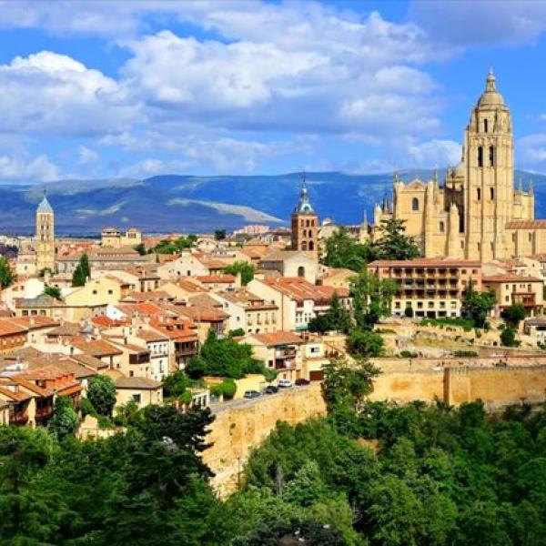 世界遺産 スペイン セゴビア 城 額物