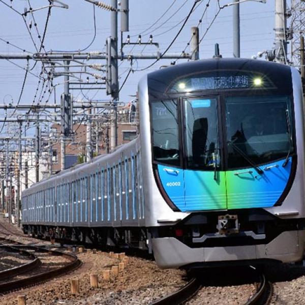 【通勤電車攻略】全席指定＆電源・WiFi完備！　『S-TRAIN』西武40000系はココが快適