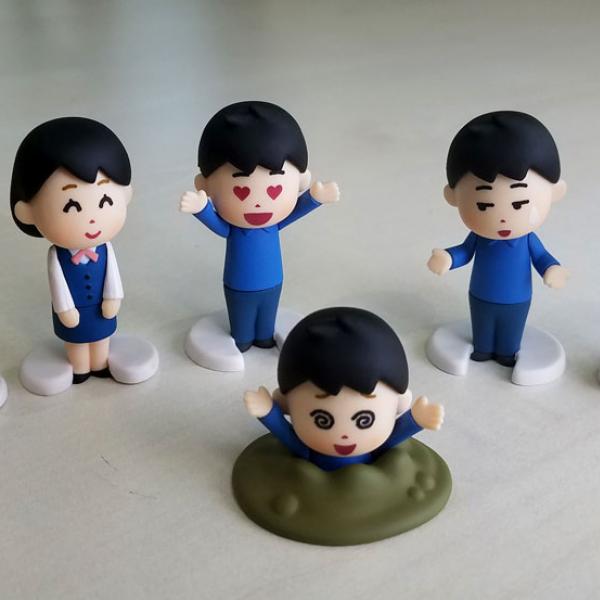 「心に闇を抱えた女性」や「沼にハマる男の子」など　あの「いらすとや」のフィギュア登場！
