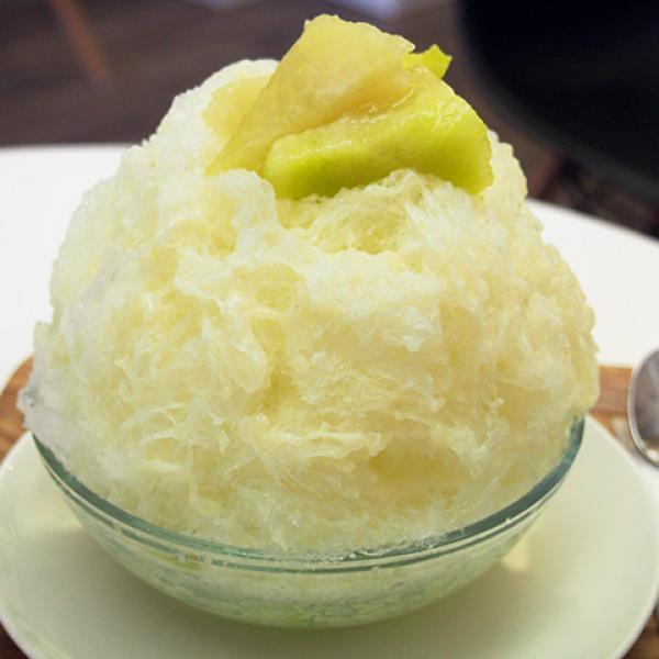 果肉がジューシー＆果汁シロップがやさしい味わい！　土浦で食べた生メロンのかき氷が絶品だった