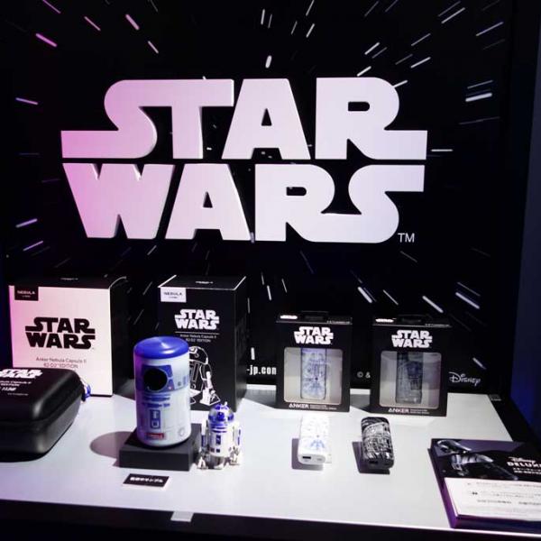 Anker モバイルバッテリー　スターウォーズ　ミレニアムファルコン Anker PowerCore 6700 Millennium Falcon? Edition｜モバイル