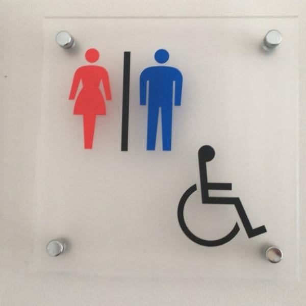 維持にかかる費用と労力……コンビニのトイレ提供をめぐりSNS上で議論おこる