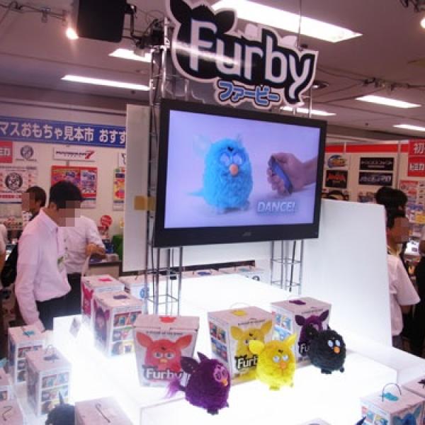 ファービー マシュマロホワイト アップルレッド 【クリスマスおもちゃ