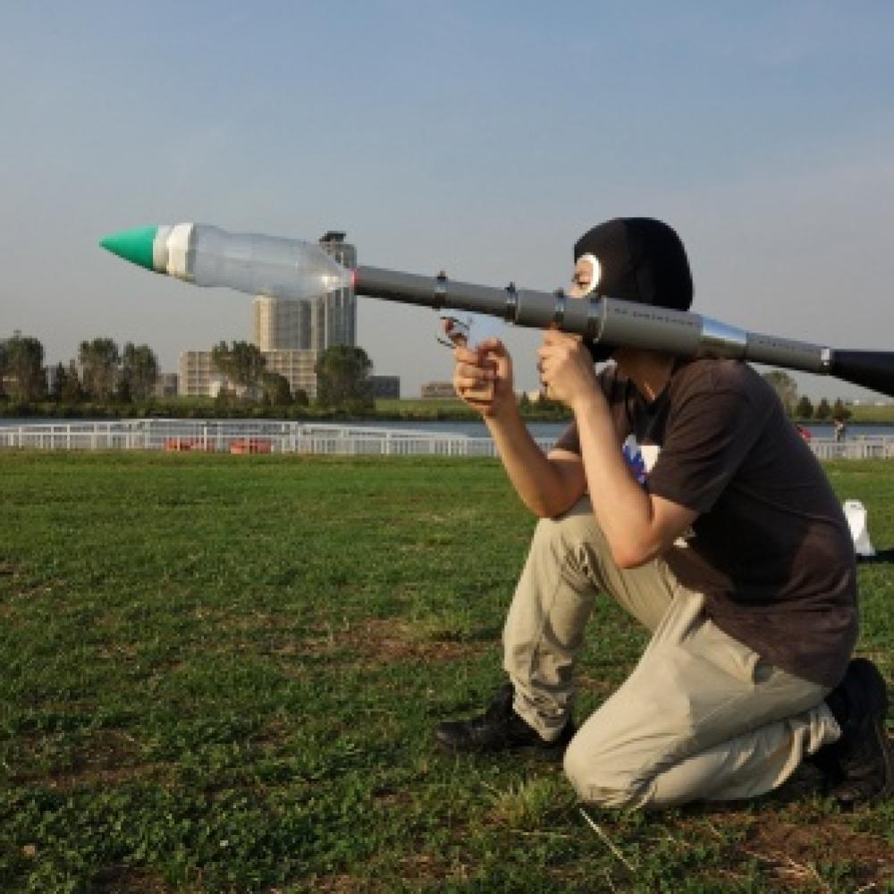 ペットボトルロケット ピストル型 ➂ - トイガン