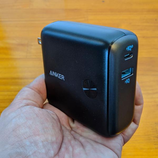 セール中 ANKER PowerCore Fusion 10000 2個 朗報！ 1台2役の人気製品が大容量で20W出力・PD対応になった「Anker