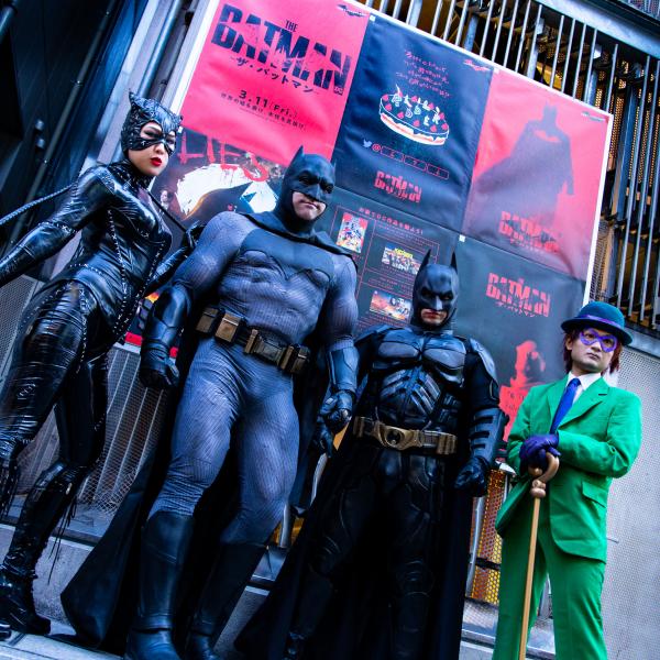 ゴッサム・シティを飛び出したバットマンたちと「#渋谷でバットマンと謎解き」ポスターめぐりしてきた！