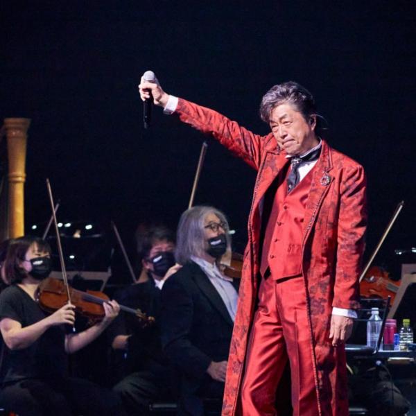 ライブレポート＞中村雅俊、シンフォニックライブ全国ツアーの初日