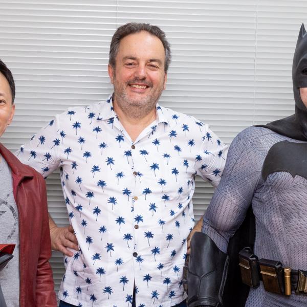 『ザ・フラッシュ』造形美術監督のピエール・ボハナさんと“スーツ談義”！「作品ごとに新しい解釈が出来ることが楽しい」