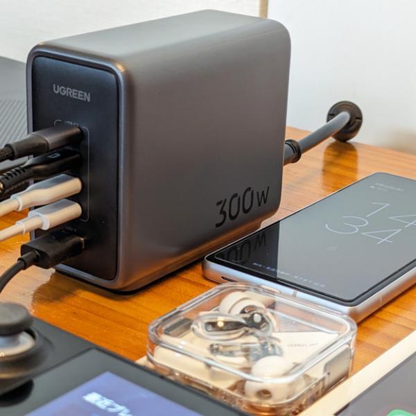 単ポートなら最大140W 5ポート合計で最大300W出力のUSB急速充電