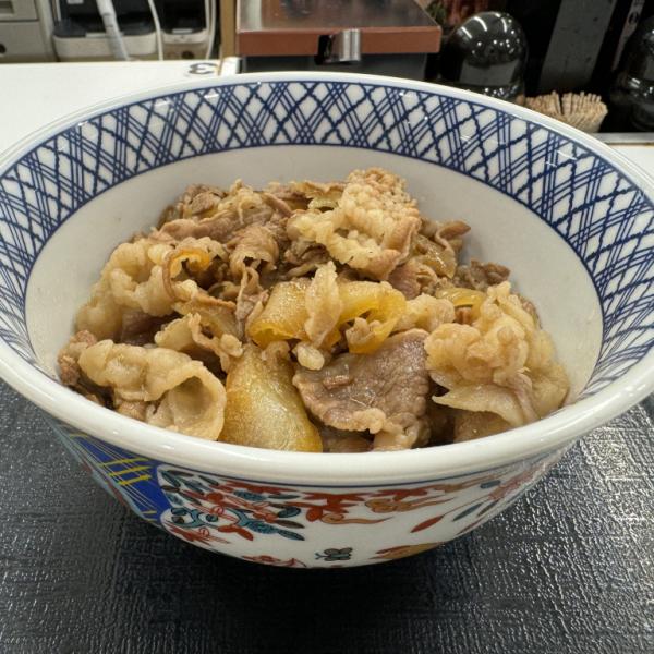 【裏メニュー】吉野家の「牛丼のライス抜き」が激しくウマイ件 / ツユダクダクにすると飛ぶぞ！